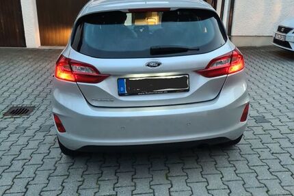 Ford Fiesta 53.000 km 11.300 &euro; München 81479