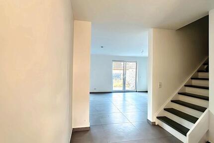 Haus Nienburg (Weser) - 5 Zimmer, 120 m&sup2;, 1.200&euro; | Angebot:26420120