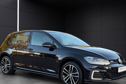 VW Golf 137.900 km 16.999 &euro; Heide 25746