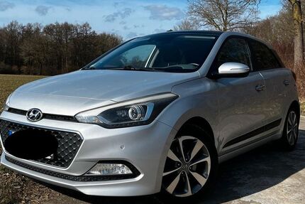 Hyundai i20 188.000 km 5.799 &euro; Schwarzenbek 21493