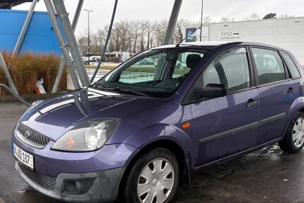 Ford Fiesta 148.200 km 2.050 &euro; Singen 78224