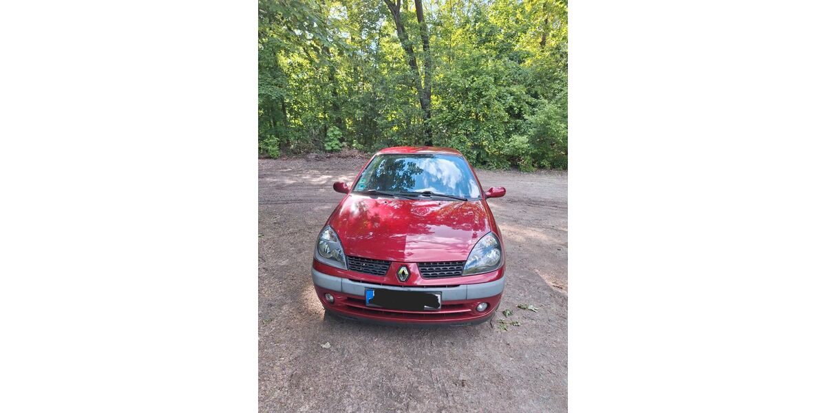 Renault Clio 177.200 km 700 &euro; Berlin 13505
