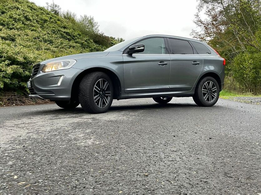 Volvo XC60 154.000 km 14.111 € Wissen 57537