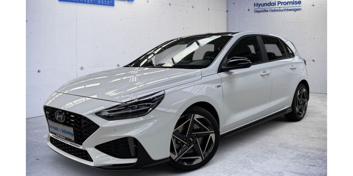 Hyundai i30 14.502 km 23.990 &euro; Freiburg im Breisgau 79108