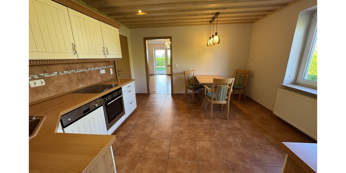 Haus zur Miete mit Einbauküche, Möbel, Wintergarten, Terrasse! Garten! Carport! - Bungalow Gera Alt-Bieblach | Angebot:27718786