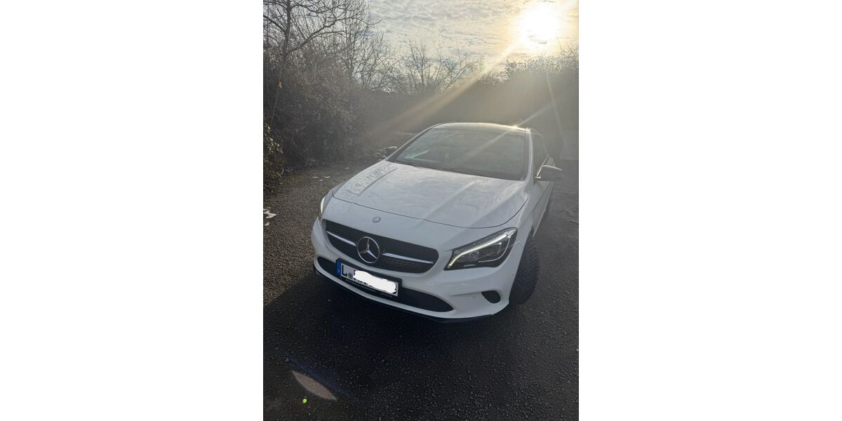 Mercedes-Benz CLA 220 Shooting Brake 207.000 km 10.000 &euro; Leipzig 04357