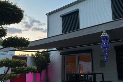 Haus Krefeld Benrad - 6 Zimmer, 140 m&sup2;, 529.000&euro; | Angebot:26710350