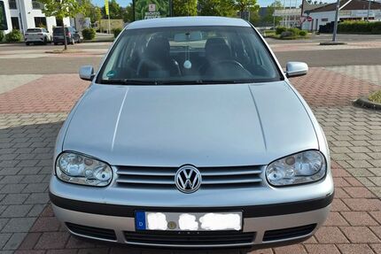 VW Golf 159.000 km 1.100 &euro; Aalen 73430