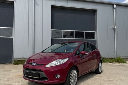 Ford Fiesta 128.069 km 2.700 &euro; Herzfelde 15378