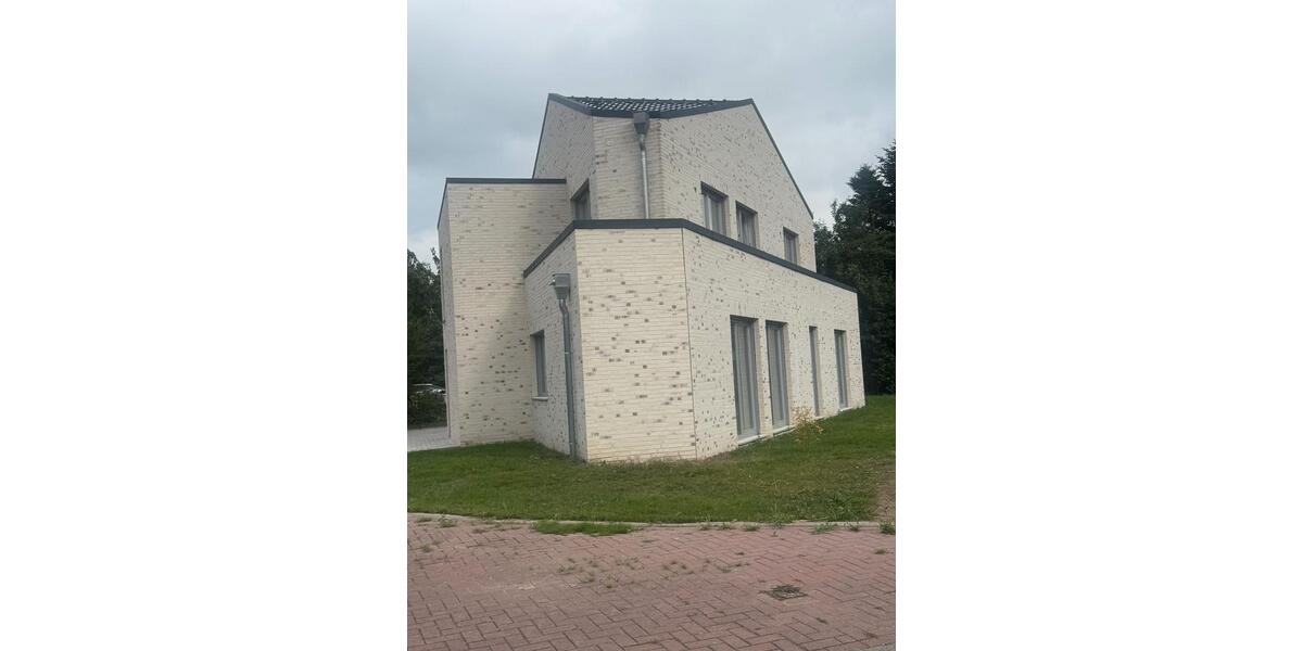 Einfamilienhaus Lotte - 5 Zimmer, 124 m&sup2;, 1.800&euro; | Angebot:24455335