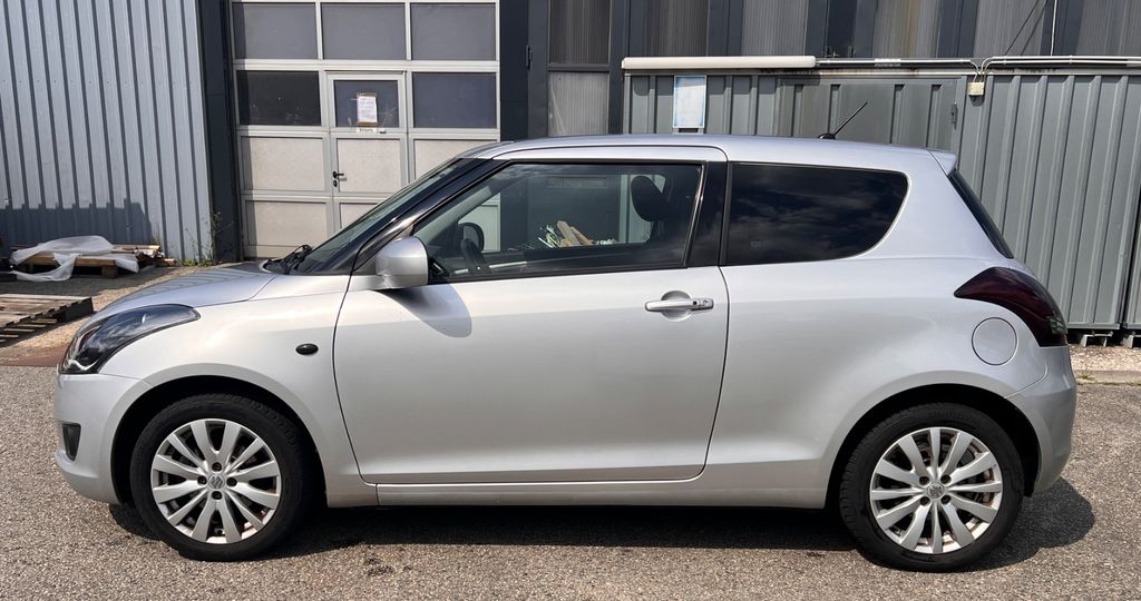 Suzuki Swift 182.032 km 4.090 &euro; Schwentinental 24222