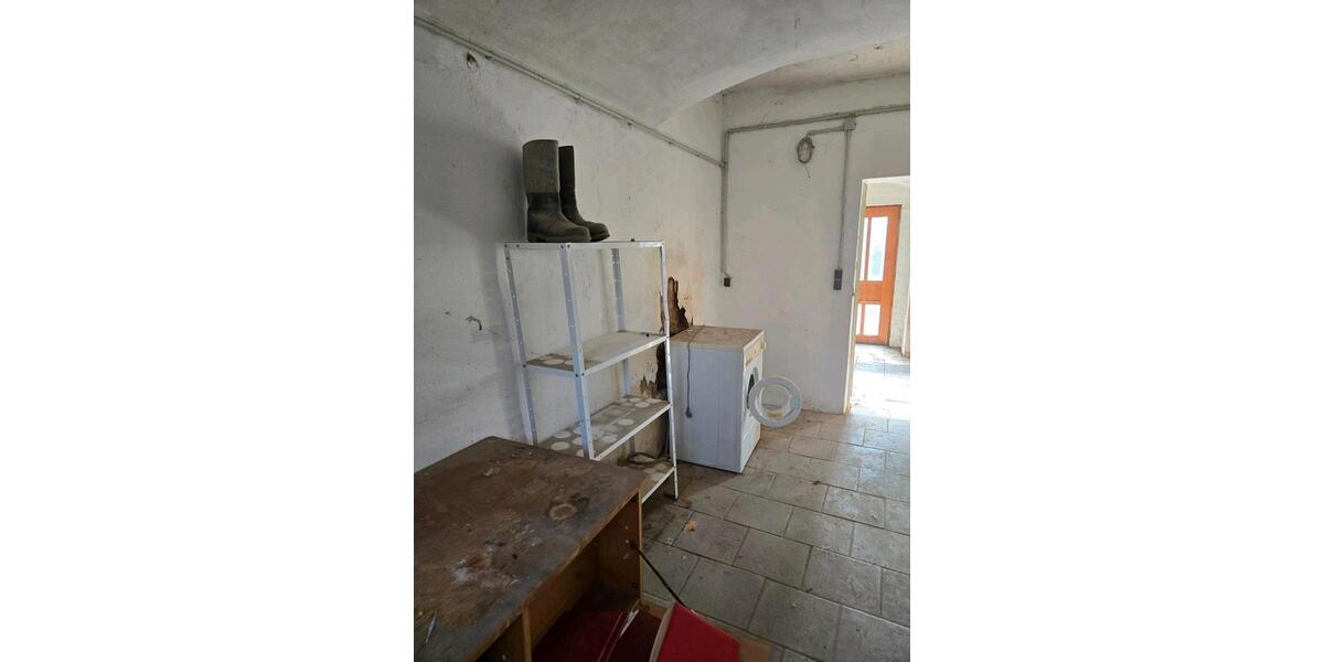 Mehrfamilienhaus, Wohnhaus Löbau - 10 Zimmer, 300 m&sup2;, 41.000&euro; | Angebot:26837285