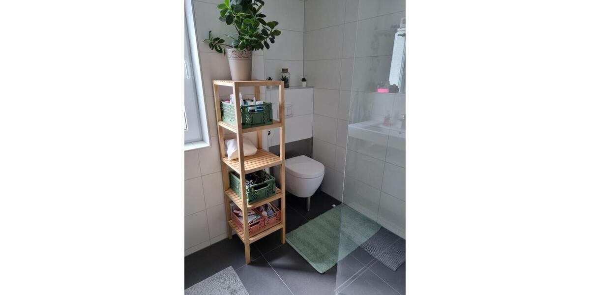 4 Zi. Küche, Bad, Flur, G.Bad, Diele. 132 - 4- Plettenberg Eschen | Angebot:27091773