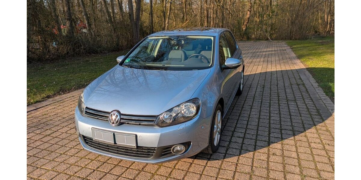 VW Golf 114.807 km 9.250 &euro; Stuhr 28816