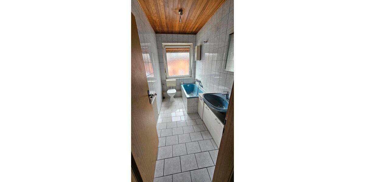 Mehrfamilienhaus, Wohnhaus Oberhausen Osterfeld - 10 Zimmer, 291 m&sup2;, 525.000&euro; | Angebot:27426376