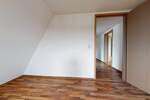 Etagenwohnung Burgstädt Burkersdorf - 2 Zimmer, 55 m&sup2;, 329&euro; | Angebot:26797790