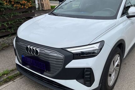 Audi Q4 e-tron 45.000 km 21.999 € Kaufering 86819