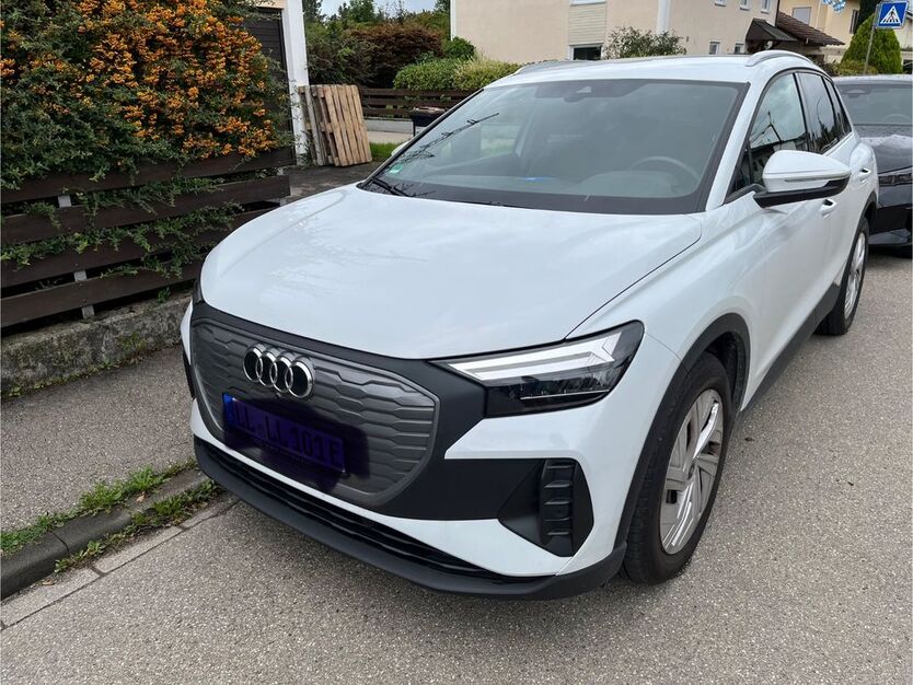 Audi Q4 e-tron 45.000 km 21.999 € Kaufering 86819