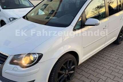 VW Touran 164.589 km 2.999 € Emleben 99869