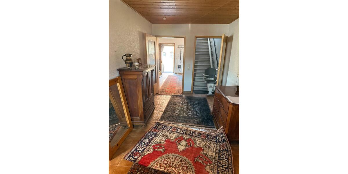 Einfamilienhaus Steinau an der Straße - 14 Zimmer, 300 m&sup2;, 300.000&euro; | Angebot:26084319