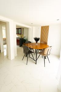 FAMILIENFREUNDLICH, SANIERT UND MIT STIL - Einfamilienhaus Gerstungen | Angebot:27257960
