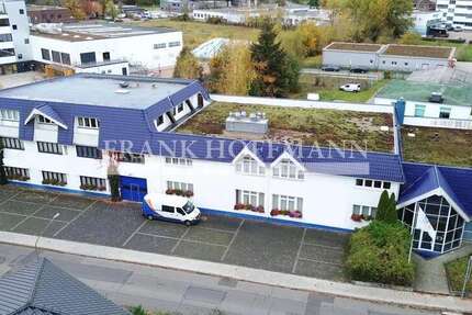 Halle in Quickborn 1.960.000 € 1602 m²