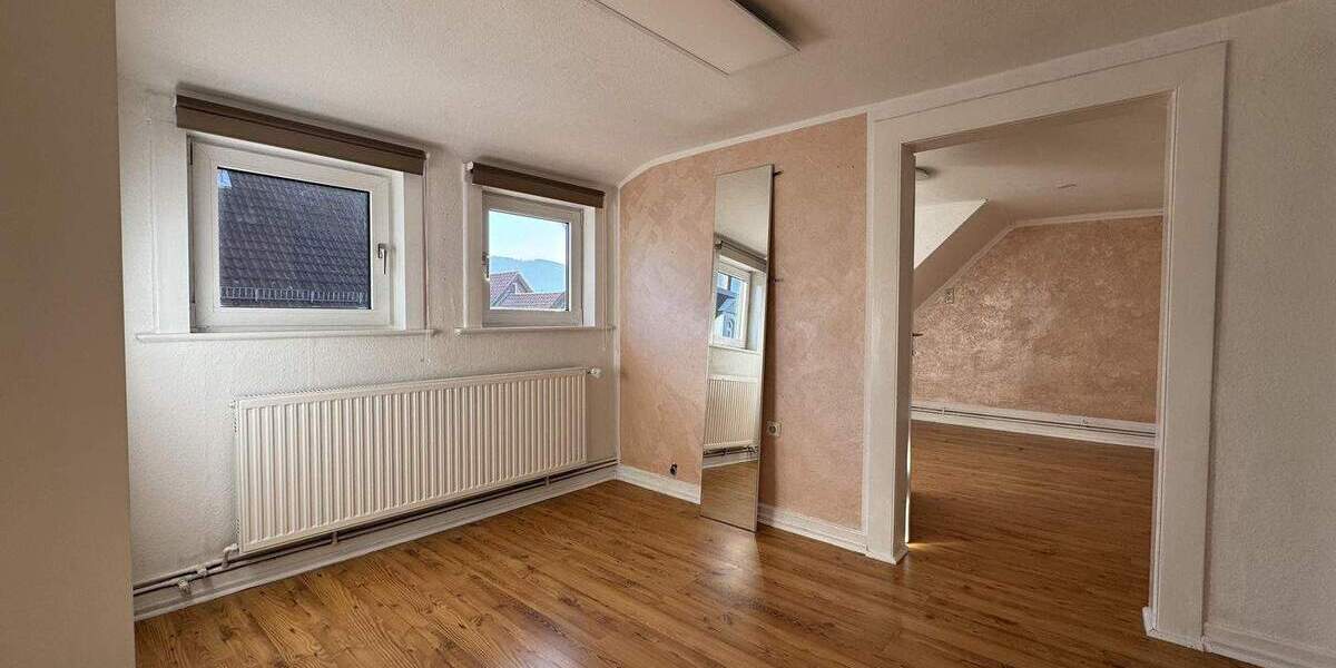 Doppelhaushälfte Goslar Altstadt - 8 Zimmer, 174 m&sup2;, 299.000&euro; | Angebot:25821881
