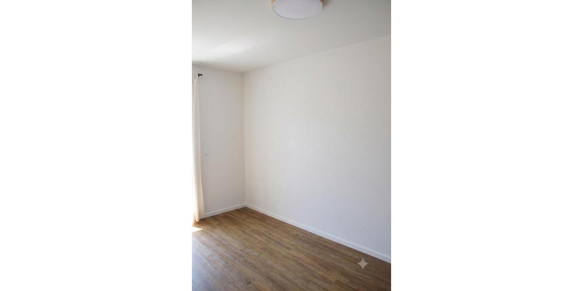 Etagenwohnung Kenzingen - 3 Zimmer, 84 m&sup2;, 425.000&euro; | Angebot:27085442
