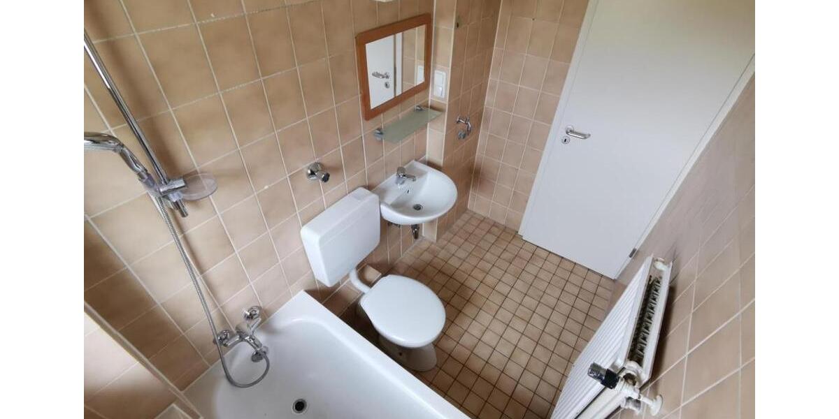 Etagenwohnung Bebra - 4 Zimmer, 58 m&sup2;, 370&euro; | Angebot:26553856