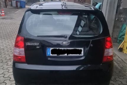Kia Picanto 162.000 km 2.000 &euro; Frankfurt 60385