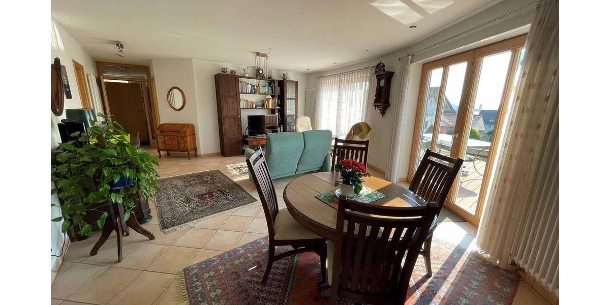 Mehrfamilienhaus, Wohnhaus Friesenheim - 9 Zimmer, 240 m&sup2;, 1.180.000&euro; | Angebot:26142606