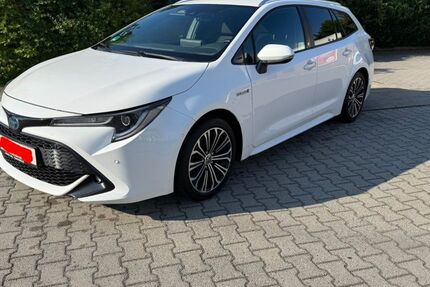 Toyota Corolla 71.000 km 20.900 &euro; Nossen 01683