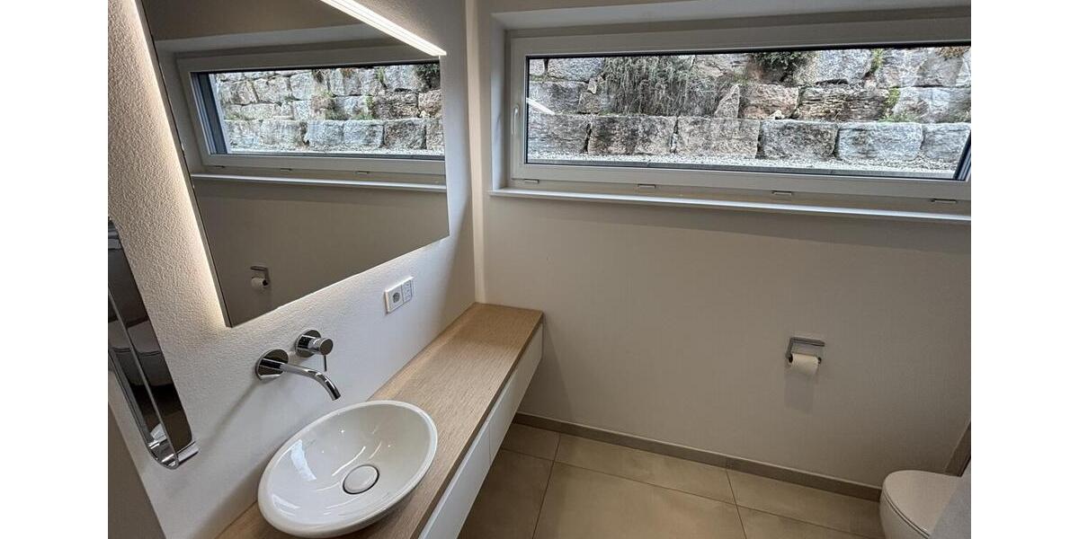 Einfamilienhaus Remshalden - 7 Zimmer, 211 m&sup2;, 3.000&euro; | Angebot:24808098