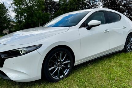 Mazda 3 70.800 km 17.990 &euro; Lichtenberg 01896