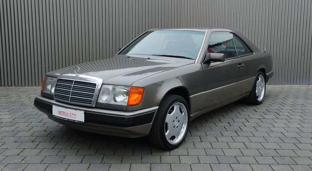 CE 300