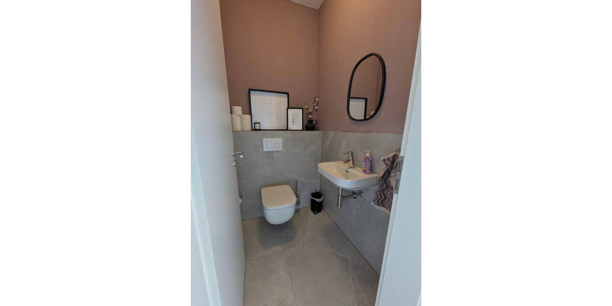 Terrassenwohnung Krefeld Stadtmitte - 4 Zimmer, 110 m&sup2;, 1.320&euro; | Angebot:26065016