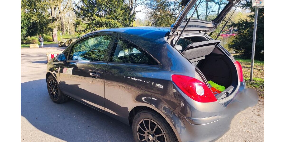 Opel Corsa 164.928 km 2.600 &euro; Köln 50968