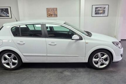 Opel Astra 175.000 km 2.490 &euro; Asperg/Ludwigsburg bei Stuttgart 71679