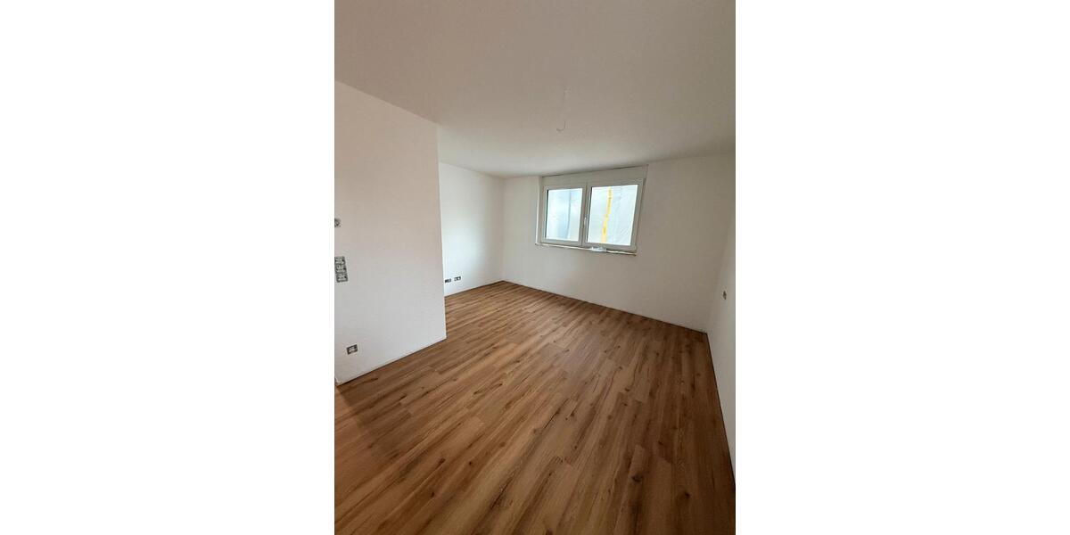 Erdgeschoßwohnung Bad Friedrichshall - 2.5 Zimmer, 54 m&sup2;, 870&euro; | Angebot:26373784