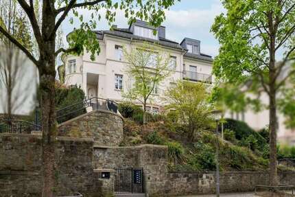Wohnung zum Kaufen in Wiesbaden 890.000 € 125 m²