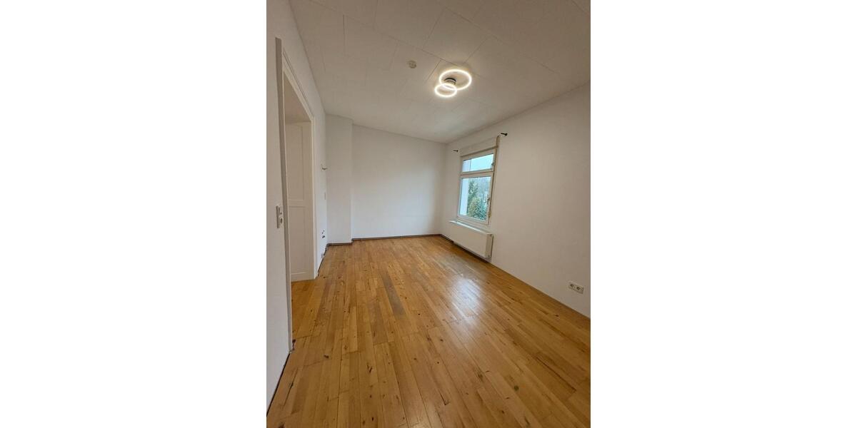 Mehrfamilienhaus, Wohnhaus Gießen - 14 Zimmer, 330 m&sup2;, 1.290.000&euro; | Angebot:26415373