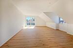 Dachgeschoßwohnung Neumarkt in der Oberpfalz Altenhof - 3 Zimmer, 84 m&sup2;, 1.150&euro; | Angebot:26350214