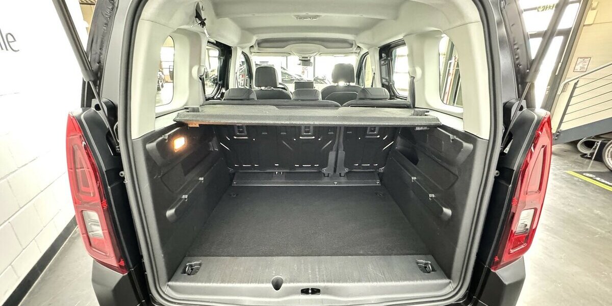 Citroen Berlingo 110 Puretech Plus M Winterpaket Carplay 16.600 km 21.670 &euro; Lich 35423