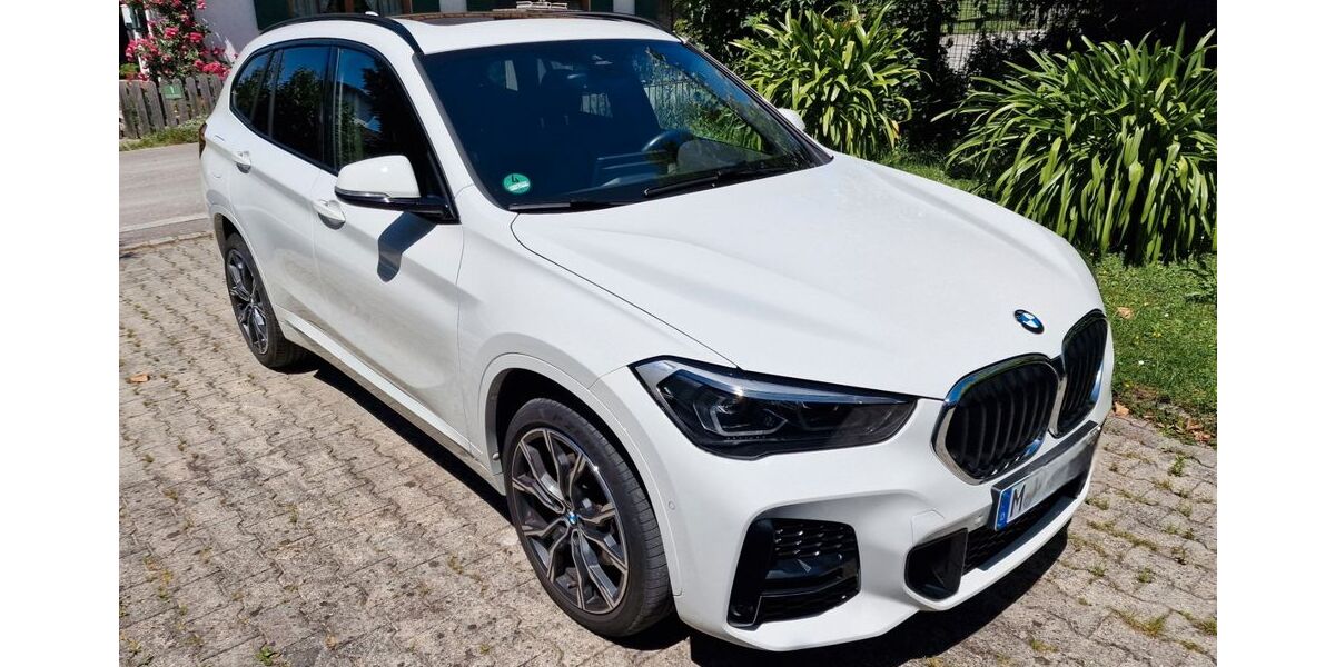 BMW X1 49.900 km 30.690 &euro; München 80807