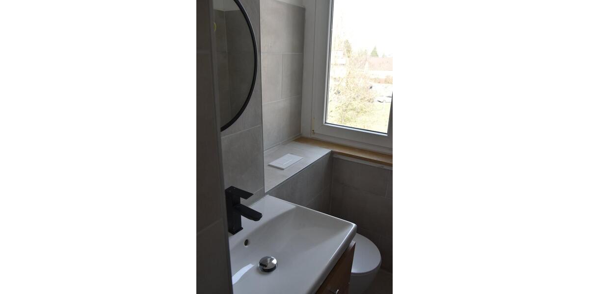 Etagenwohnung Weißenfels - 3 Zimmer, 58 m&sup2;, 60.000&euro; | Angebot:25852460