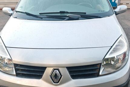 Renault Scenic 80.000 km 3.599 &euro; bad kreuznach 55543