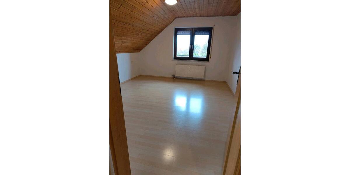 Dachgeschoßwohnung Heilbronn Frankenbach - 2 Zimmer, 54 m&sup2;, 800&euro; | Angebot:25987913