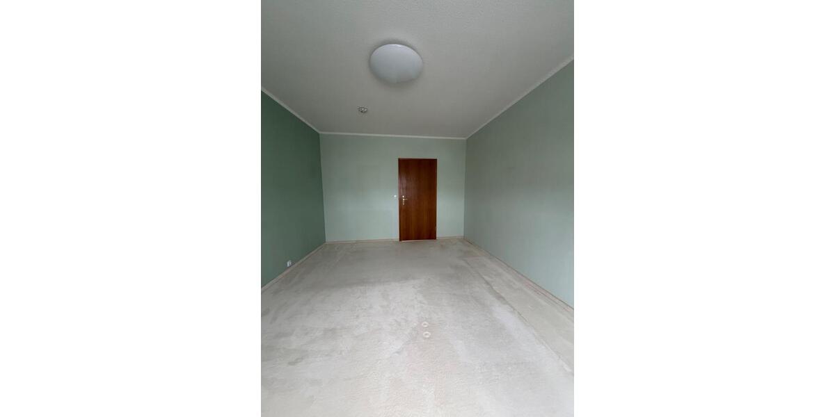 Etagenwohnung Weida - 4 Zimmer, 83 m&sup2;, 88.500&euro; | Angebot:26942154