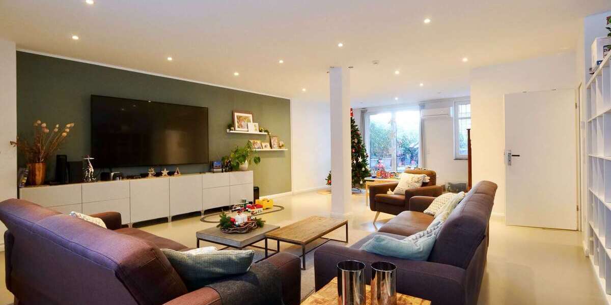 Etagenwohnung Troisdorf - 7 Zimmer, 238 m&sup2;, 479.990&euro; | Angebot:24803831