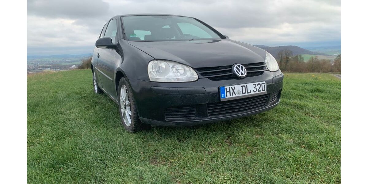 VW Golf 224.000 km 2.500 &euro; Warburg-Scherfede 34414